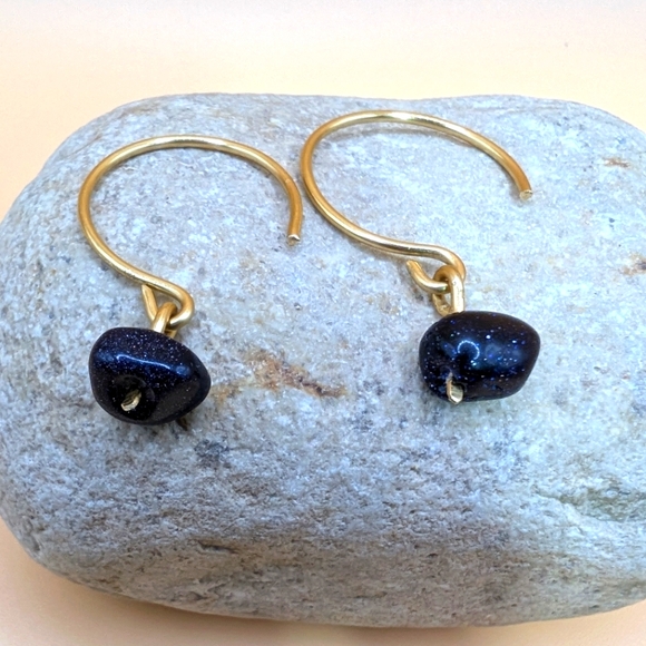 Handmade gemstone earrings - Picture 1 of 5